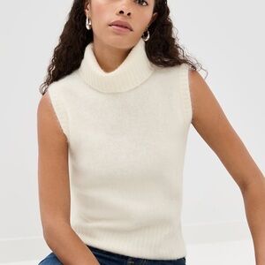 Veronica Beard
Mazzy Brushed Cashmere Shell